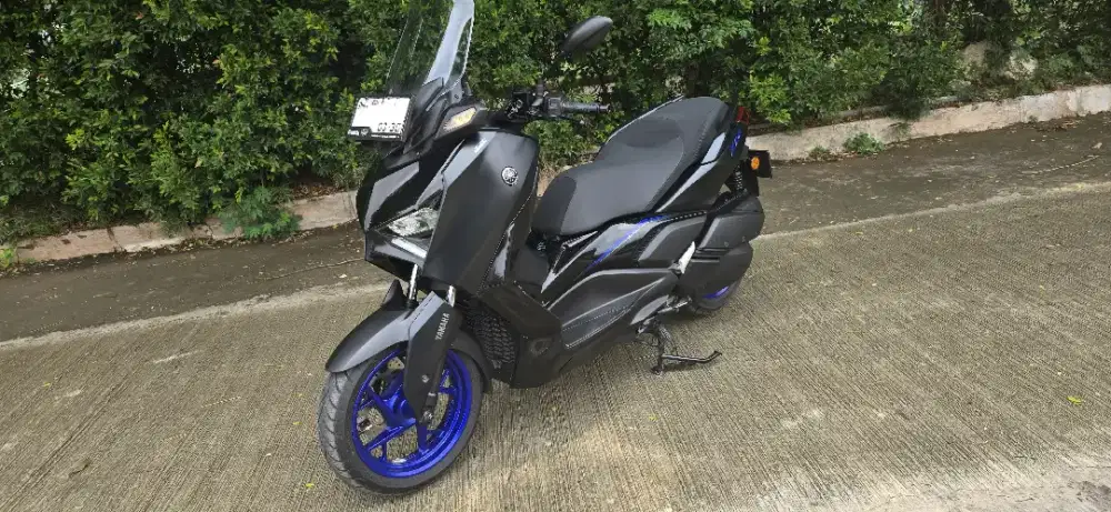 Xmax Connected 2025 super istimewa