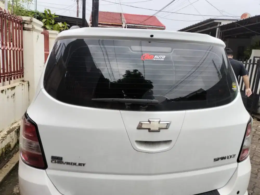 Chevrolet spin 2013 AT