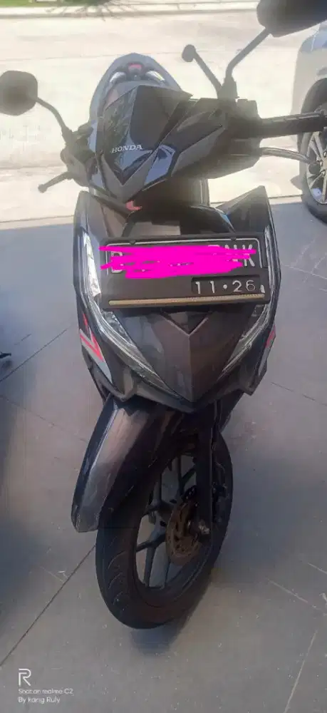 Di jual Vario tahun 2016 vario CBS ISS