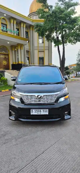 Toyota Vellfire CBU 2009 Super Bagus