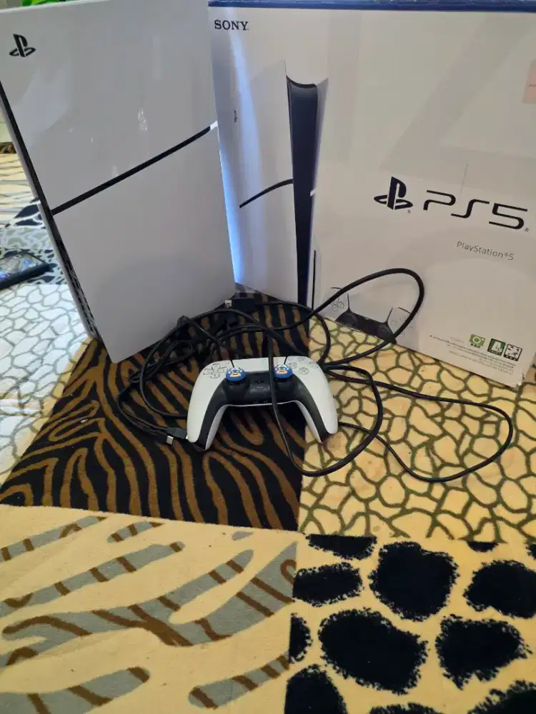 Sony PS 5 Slim Disk 1tb resmi januari2026 ps5 playstation playstation5