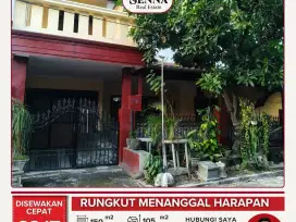 DISEWAKAN CEPAT BUTUH UANG RUMAH SIAP HUNI RUNGKUT MENANGGAL HARAPAN