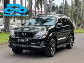 Toyota Fortuner 2.7 G Lux TRD A/T Matic 2014 Hitam