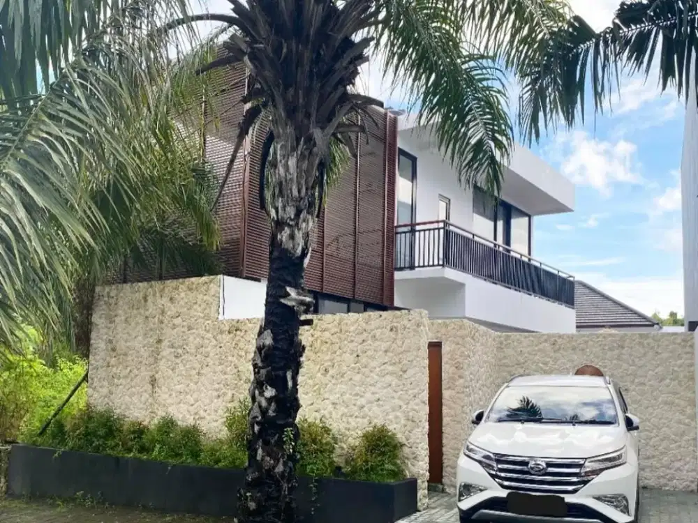Villa Tropical Minimalis Di Kawasan Elit Nusa Dua Dekat Pantai