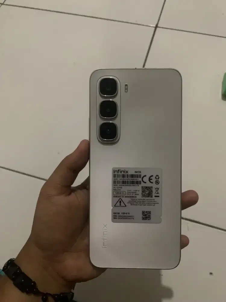 Infinix Hot 60i