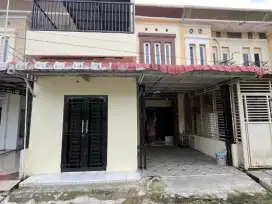 Rumah 2 lantai ready bisa untuk rumah kost daerah ringroad medan