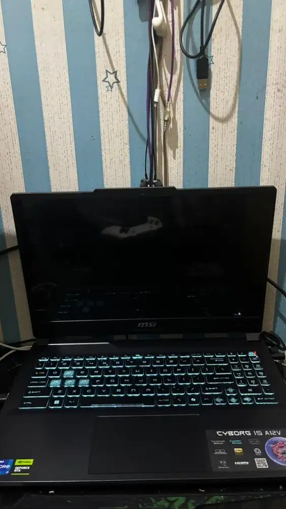 msi cyborg 15 a12vf rtx 4060