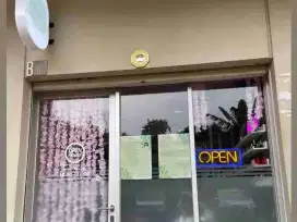 Dijual / Disewakan kios Usaha Salon siap pakai Dibawah apartemen Oak Tower