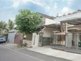 Kos Guesthouse dijual sulfat purwantoro 15KT+15Kmd+kolam renang 2,75M