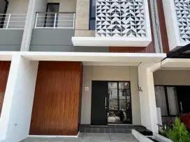 Dijual Rumah Siap Huni Full Furnish di Serpong Dekat St, Rawa Buntu