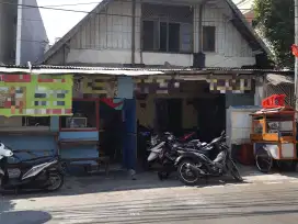 Dijual Rumah KOST & KIOS di Jl.Persatuan Guru Jak Pus, Petojo Selatan