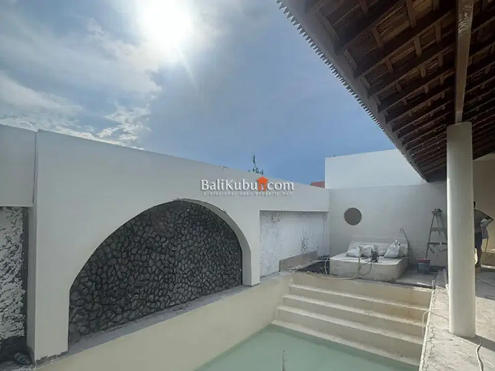 LSH-014.TW Mediterranean Villa For Rent 30 Years in Sedap Malam Sanur