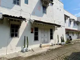 DIJUAL RUMAH INDUK + KOST TENGAH KOTA DI WIROBRAJAN KODYA