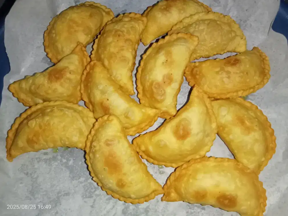 Gorengan pastel