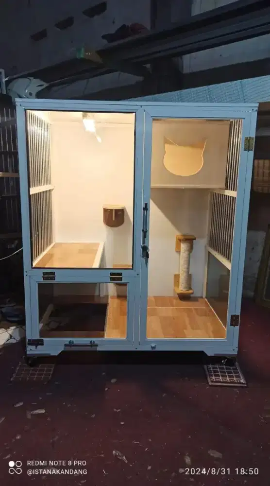 Kandang kucing aluminium lantai keramik