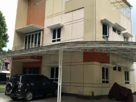 Dijual rumah kost studento bsd city. hook bangunan mandiri.