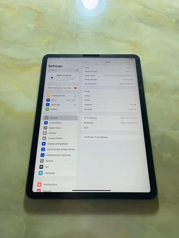 Ipad Pro 11 inch 2020 (2nd Gen) 128gb Wifi only Like new 9.5/10