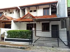 Rumah 2lt 8x15 120m type 3KT Metland Menteng Cakung