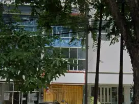 Komersial Area disewakan 3.5 lt Ruko Raya Nginden