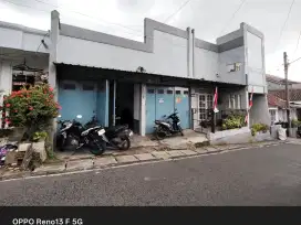 Rumah kos 18 pintu kompleks kampus UNSOED Purwokerto
