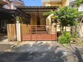Rumah Bagus 2Lt Strategis Siap Huni Sektor 1G Gading Serpong
