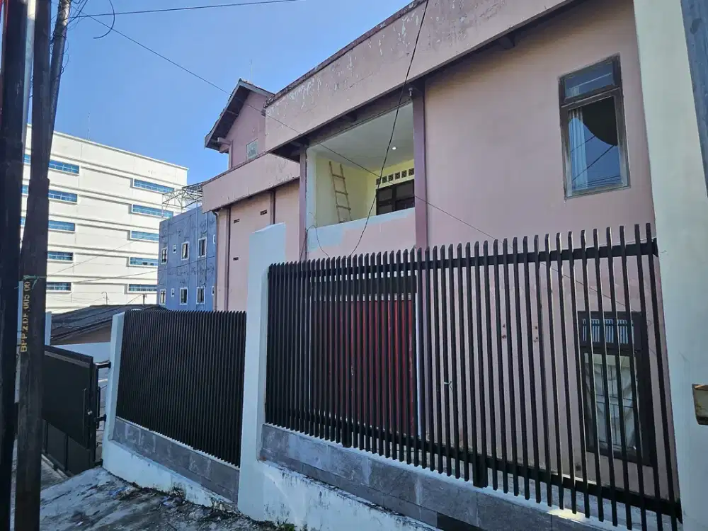 Disewakan Rumah Besar Jl Jend Sudirman Balikpapan