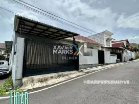 Rumah Modern Terawat dekat Sekolah Kalam Kudus & Charish Tidar Malang