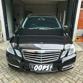 Mercedes-Benz E300 2011 Bensin