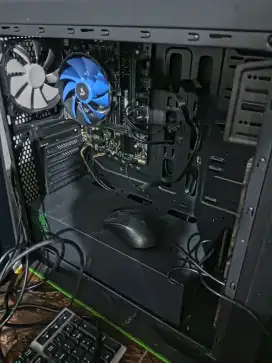 PC CPU intel Gold G5400 ( gen 8 )