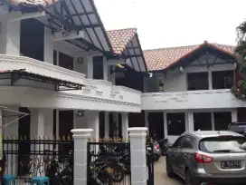 Dijual kost white house dkt STT Telkom