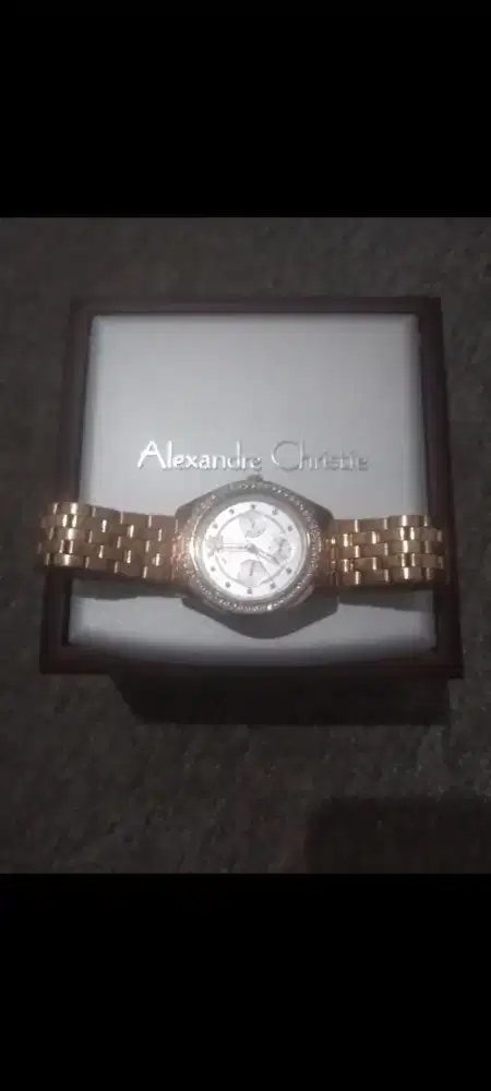 Jam alexandre christie terbaru