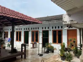 Dijual Cepat Rumah Besar + Kost 32 Pintu di Jatiwaringin Bekasi