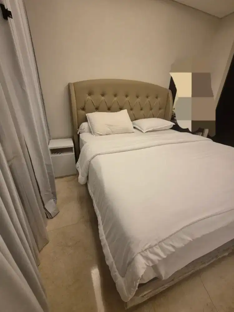 Kasur merek dreamline celebrity divan+sandaran merek dreamline riviera