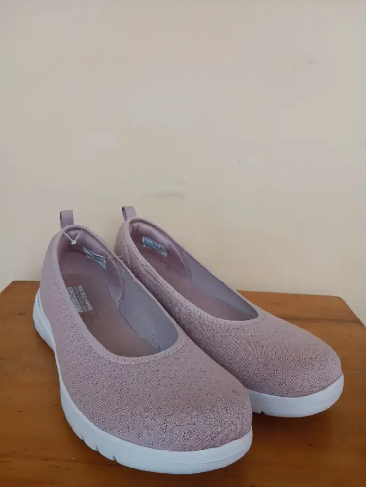 Skechers On The Go