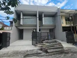 Rumah Baru Gress di Sutorejo Tengah Surabaya Timur