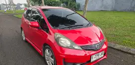 HONDA JAZZ RS AT 2012