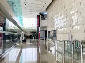 Disewakan Unit kantor di Alamanda Tower lokasi di depan pintu tol JORR