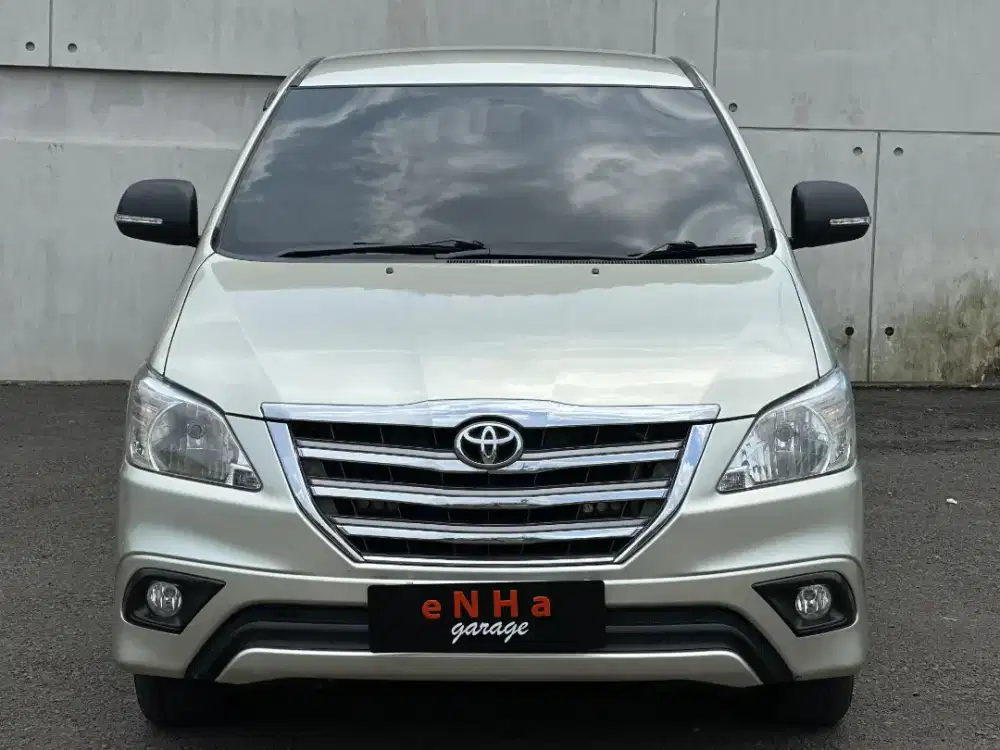 Toyota Innova Barong G Bensin 2.0 Manual 2014 Istimewa!!