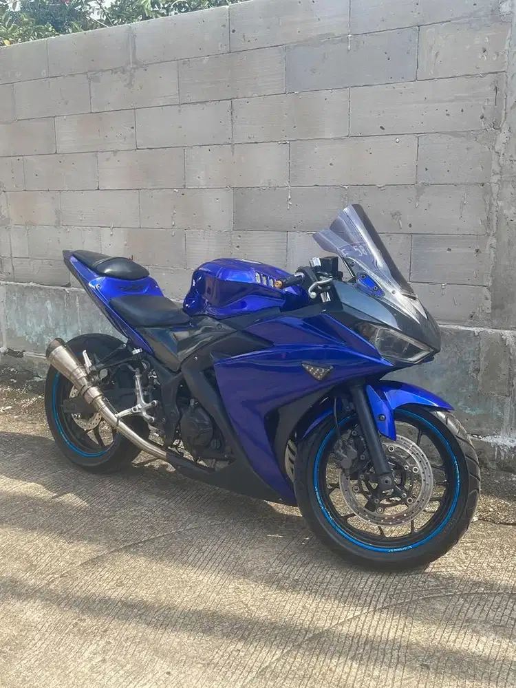 R25 2014 Blue GP