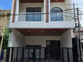 Rumah Babatan Pantai , New, Minimalis, Strategis