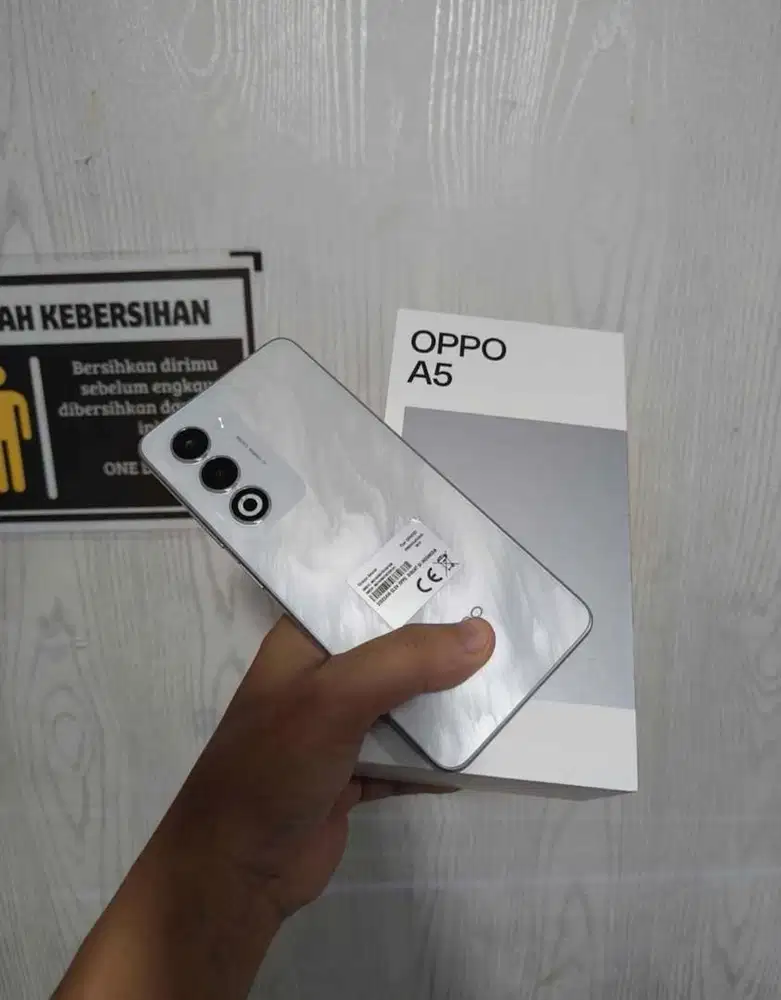 Oppo A5 8/128 bekas seperti baru karna baru sbulan pakai
