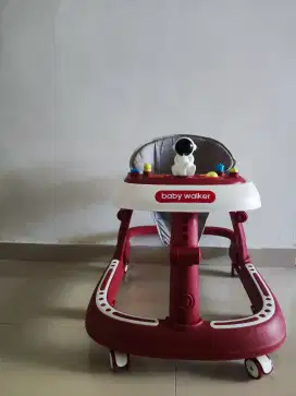 Baby Walker blm lama pakai bayinya ngak mau naikin