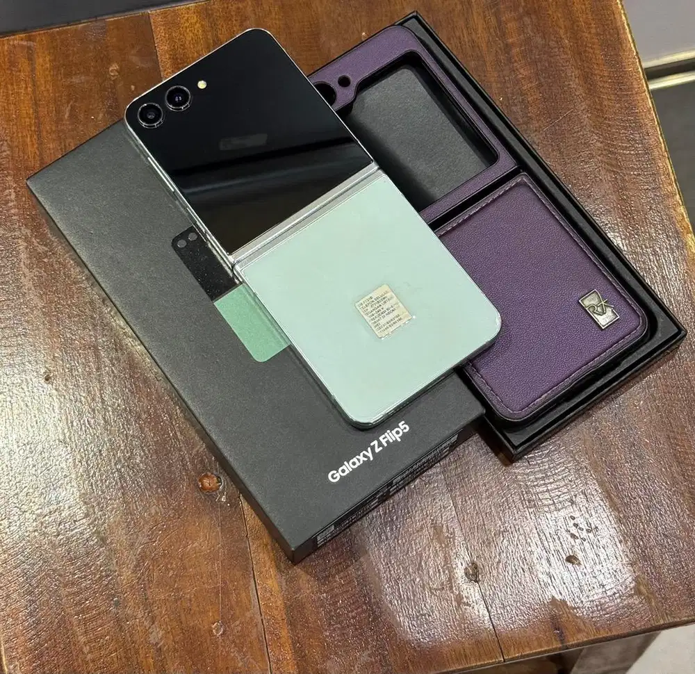 SAMSUNG GALAXY Z FLIP 5 8/256GB