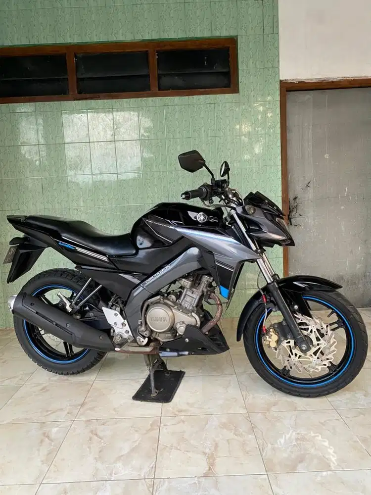 Vixion advance 2015