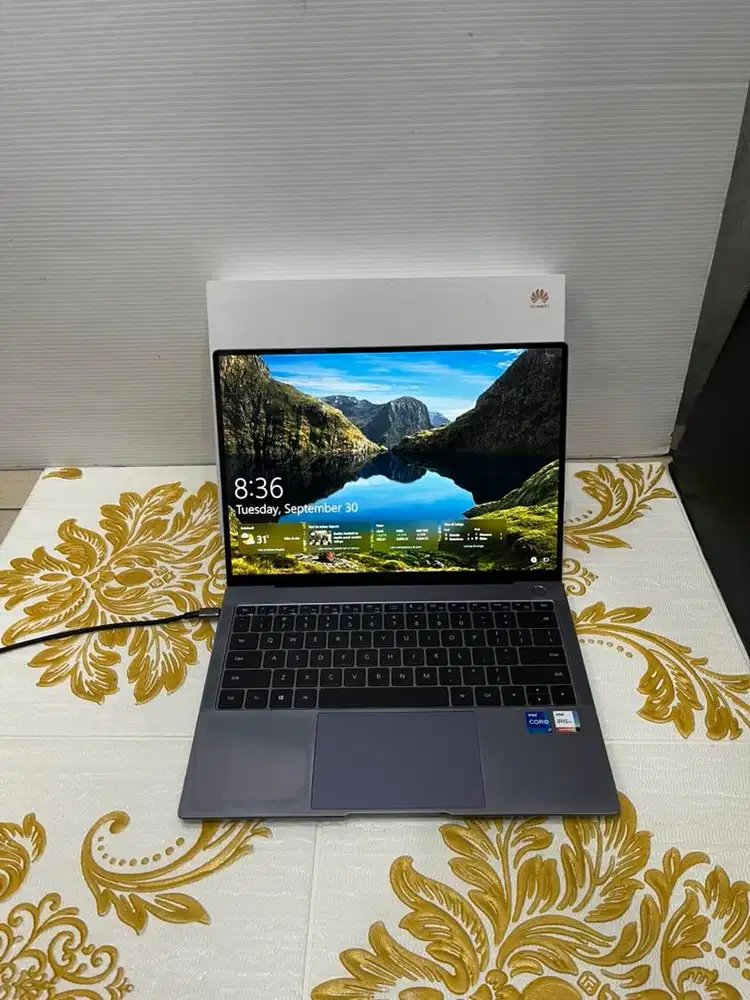 Huawei MateBook X Pro i7-1165G7 16GB 1TB Touchscreen Second Original
