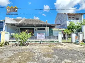 Dijual rumah 2 arah dijalan klungkung Tamannbaru, kota banyuwangi