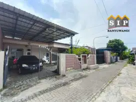 Dijual Rumah Siap Huni di Belakang Hotel Santika Banyuwangi