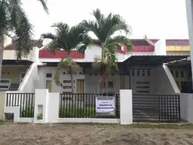 Dijual rumah mewah diperum elit Gardenia Estate Banyuwangi kota