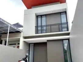 SANGAT STRATEGIS DI PUSAT KOTA SURABAYA DAN KE GALAXY MALL DEKAT.