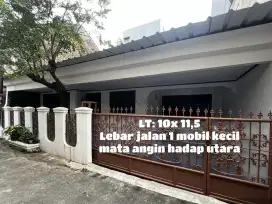 Dijual rumah di tanjung duren jakarta barat